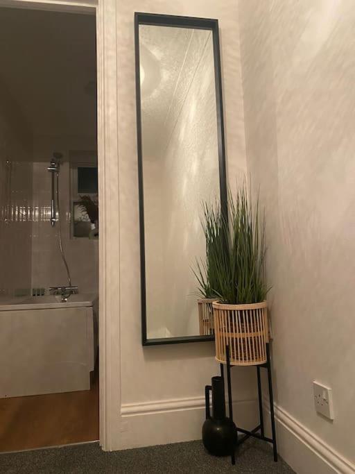 Acacia Villa Dunstable Buitenkant foto