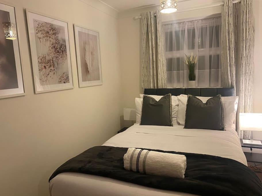 Acacia Villa Dunstable Buitenkant foto